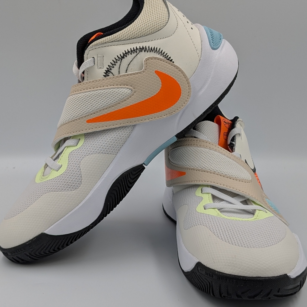 Nike Team Hustle D 11 GS “CHBL” – Youth 6Y – New No Box